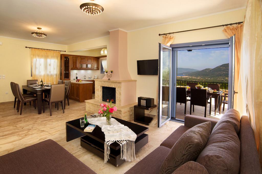 Sunrise Villa Chaliotata Phòng bức ảnh